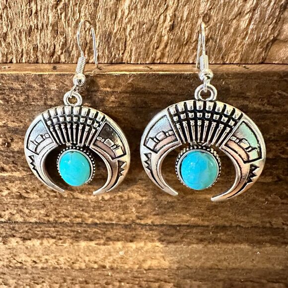 Turquoise Stone Bohemian Vintage Squash Droplet Dangle Earrings with Gift Box - Picture 2 of 8